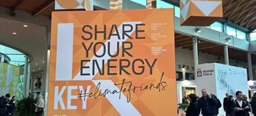Le voyage européen de SOLARMAN se poursuit: revivre l'énergie clé et anticiper les 2024 intersolaires en Europe